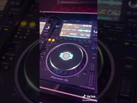 How To Use Rekordbox With The CDJ3000's