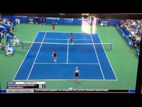 Chris Evert gets smashed by Pam Shriver