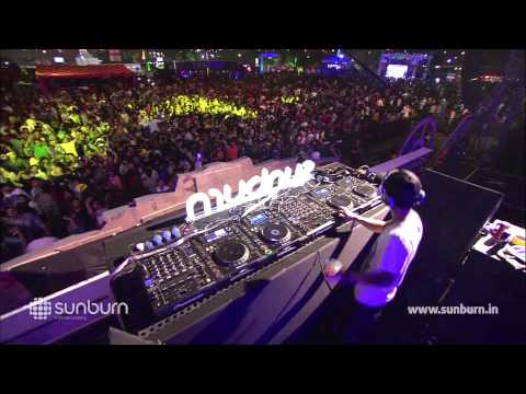 Shogun @ Sunburn Noida 2013