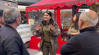 Sokağın Maskotu Waffle Ekipler Tarafından Barınağa Götürülünce Gözyaşı Döktü