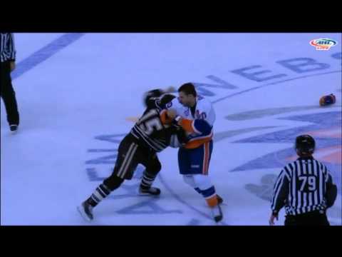 Matthew Clackson vs Blair Riley