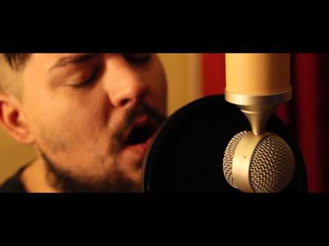WRECKING BALL -  MILEY CYRUS (COVER CLAUDIO CERA)
