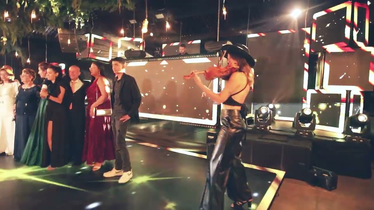 Produccion 15 Años - Zona E / Casa Bali - Cubos