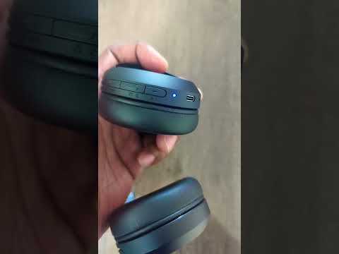 How to put Sony WH-CH520 headphones in pairing mode