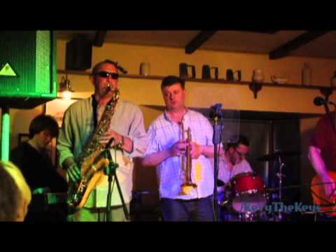 The Alan McKelvery Rhythm & Blues Band - Clip of 'The Letter'