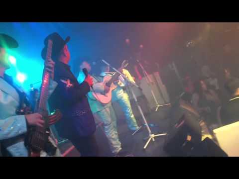 Sin Miedo y La Nueva Rebelion!