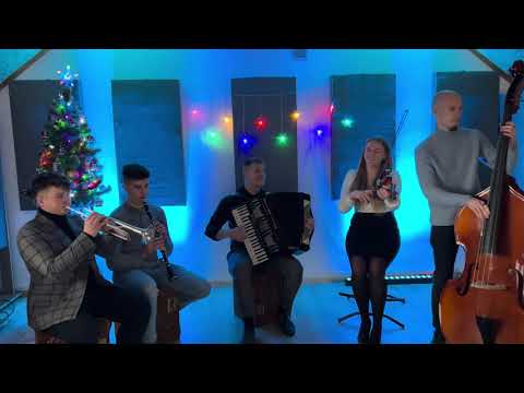 Kapela Iskra - Z kopyta kulig rwie