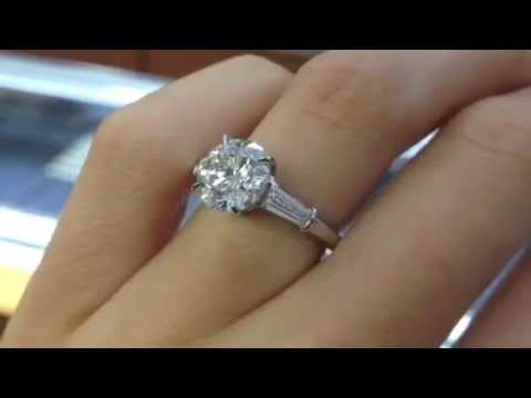 2.52ct Round Brilliant Cut Diamond Engagement Ring (Plat)