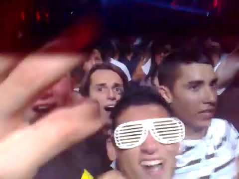 @avicii vs Philgood - A New Hope [LIVE in 2008]