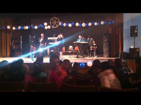 Mery Gici per  8 prill ne pogradec Live 2016