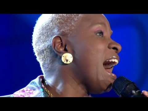 Angélique Kidjo - Malaika (2010 FIFA World Cup™ Kick-off Concert)