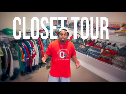 My Official Closet Tour! (New Apartment)