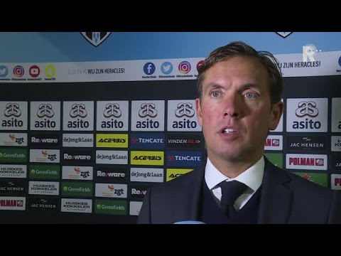 Trainer Alex Pastoor na de wedstrijd tegen Heracles Almelo