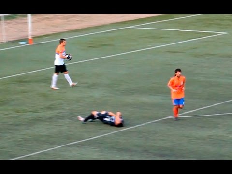 Deportivo Roca 1 - 1 Cipolletti: golpe a Sosa, ¿penal?
