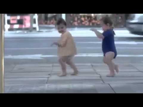 Evian Bebekleri Reklamı - Evian Babies Commercial (Here comes the hotstepper )