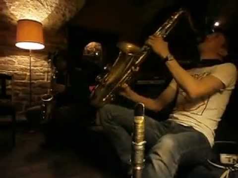 Ilia Belorukov and Taneli Viitahuhta - dodgy saxophone moves part 1