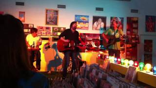 Tapes 'n Tapes Insistor Live &amp; Acoustic at Good Records 2.19.11