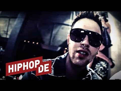 download lagu mp3 mp4 Chartbreaker, download lagu Chartbreaker gratis, unduh video klip Chartbreaker