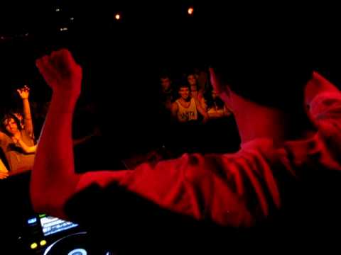 Bart B More - Brap! (Brapapella)