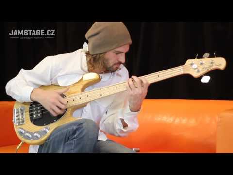 Обзор бас-гитары Sterling by MusicMan RAY34-ASH