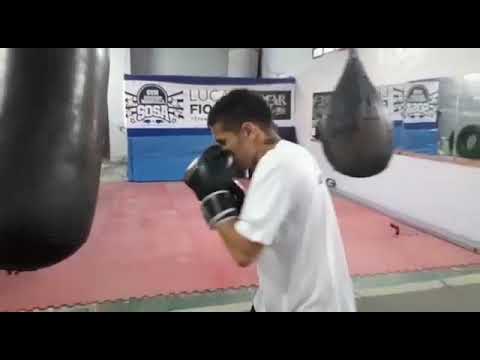 Matias Leiva entrenando para la pelea de este viernes frente a Nicolás Paz