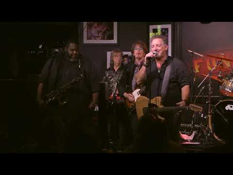 The Boss Project - Blinded By The Light (Bruce Springsteen Cover)