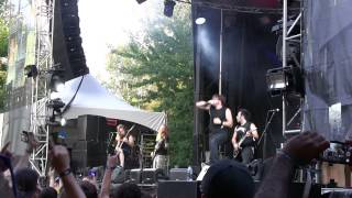 UNEARTH New Song 2014 "The Sworm" Live at Heavy Montreal | Metal Injection