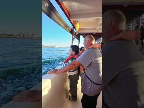 en barco por miramar #diversión #paseo #feliz #viajes #cordoba #familia