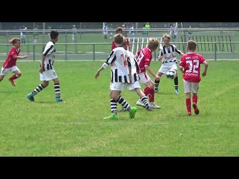 3e poulewedstrijd Onze Gezellen JO12-1 -  DOVO JO12-1