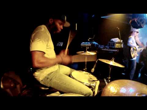 ruffpack feat. dr.knarf live outro in berlin !!!