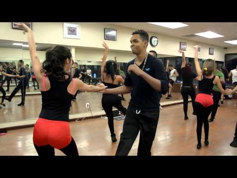 download lagu mp3 mp4 Escuelas De Salsa En Cali, download lagu Escuelas De Salsa En Cali gratis, unduh video klip Escuelas De Salsa En Cali