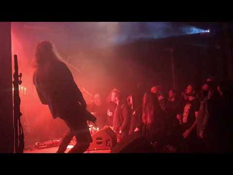 golden core med pottekunstner - blå - oslo -  28.11.19