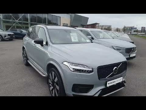 Volvo XC90 T8 PHEV 455hp Plus (Dark Theme) - Image 2