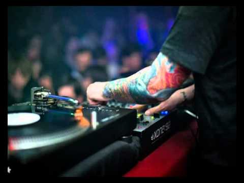 Les Schmitz & Oliver Schmitz - Tasty [ Andrea Bertolini & Spartaque Remix ]