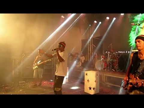 Becks e fino -⛑🇯🇲