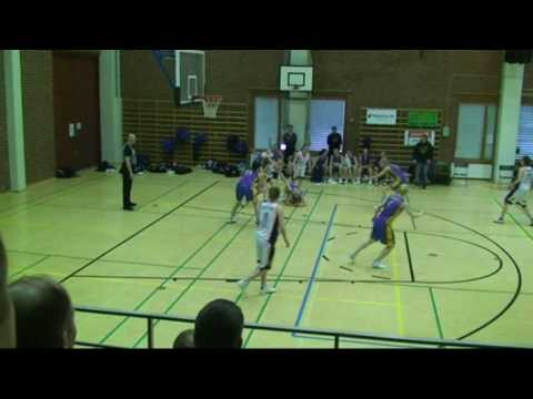 Kerava Kori 80 - HNMKY , naisten 1.div. koripallo-ottelun loppuminuutit