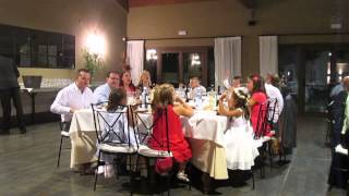 Una ola en la boda