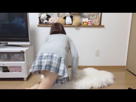 家出します。秋の制服コーデしながら今の気持ちを話します。leave my parents' home