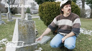 Solving a 30-Year-Old Murder Mystery Using the Internet | Super Users