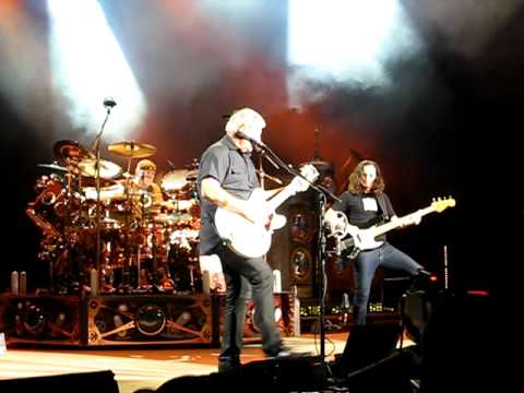 Rush La Villa Strang Alex up close!