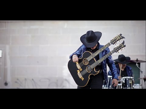 Bésame Morenita - Los Elegantes de Jerez | Video Oficial