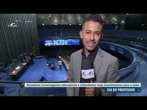 Senado homenageia professores e destaca desafios da carreira
