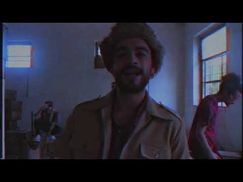 Float a Flow - Funerale/Cremlino