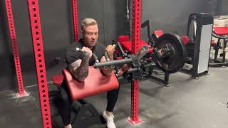 Seated Preacher Curl