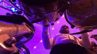 Shake your body (Down to the ground)