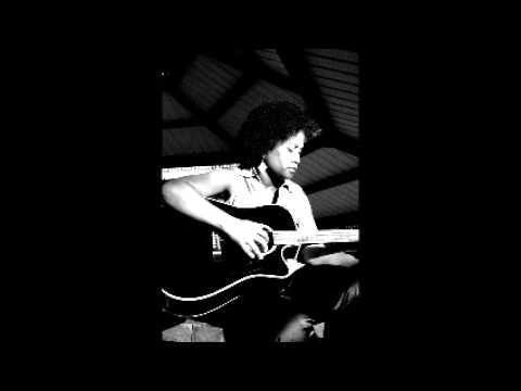 Promotional video thumbnail 3 for Singer Songwriter / Acoustic Guitar
