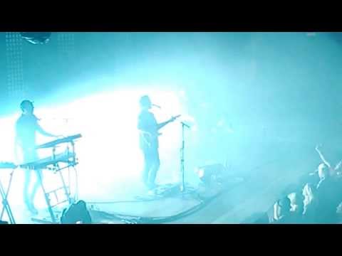 Alt-J Live in Nashville - Intro with Fitzpleasure