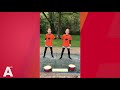Van een basgitaar tot een dansende tweeling: Koningsdag in Vondelpark