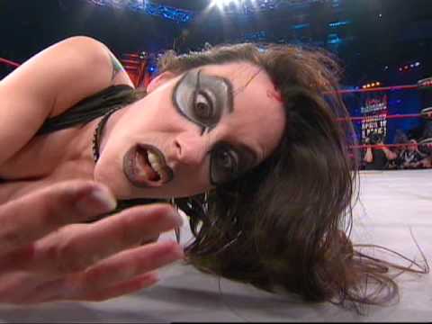 Daffney Shares New Medical Update – Dealing With A ‘Perineural Root Sleeve Cyst’ Between C7 & T1 Vertebrae