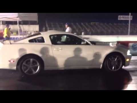 Mustang 5.0 2013  6spd vs Shelby GT500